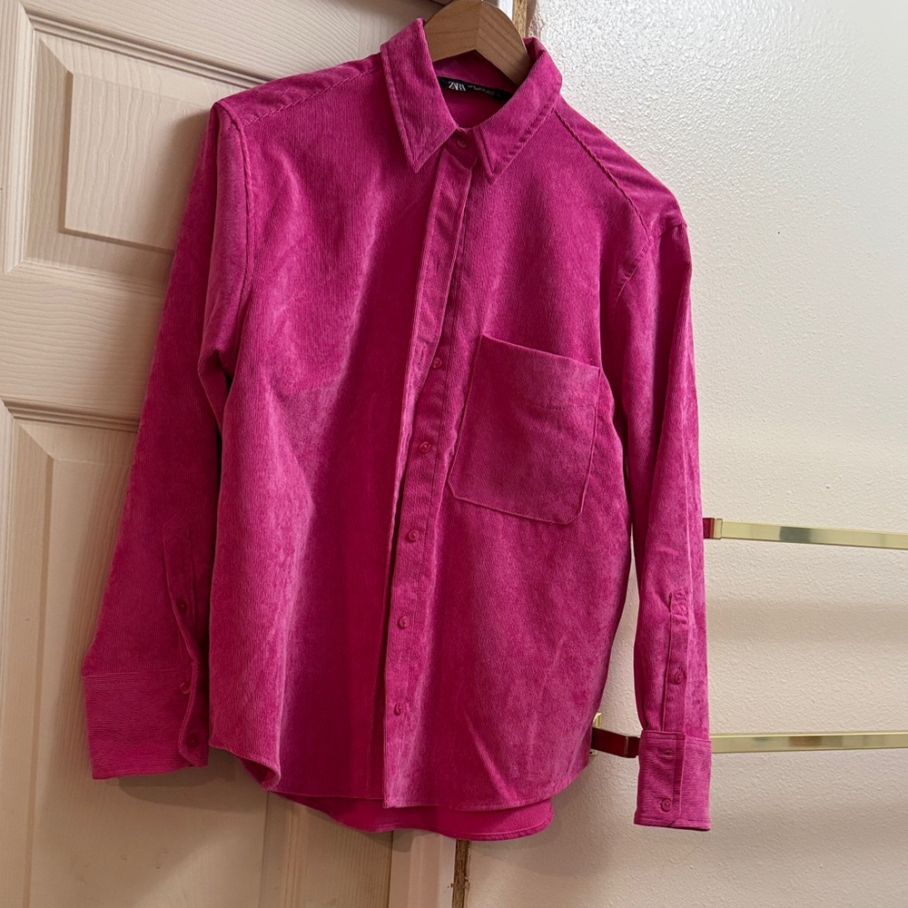 Zara Men's Button-Down Shirt in Bright Fuchsia Pink